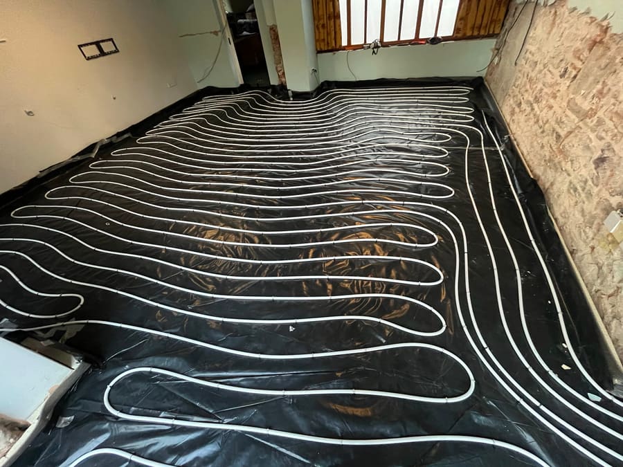 Underfloor heating pipework before screed